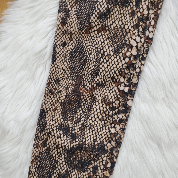 We The Free Snakeskin Ankle Jeans - Picture 5 of 14